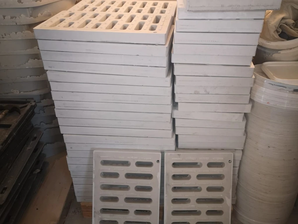 Menholist ile Kompozit Rögar Kapakları, Polimer Kanallar ve Yağmur Suyu Izgaralarında Dayanıklı ve Modern Altyapı Çözümleri